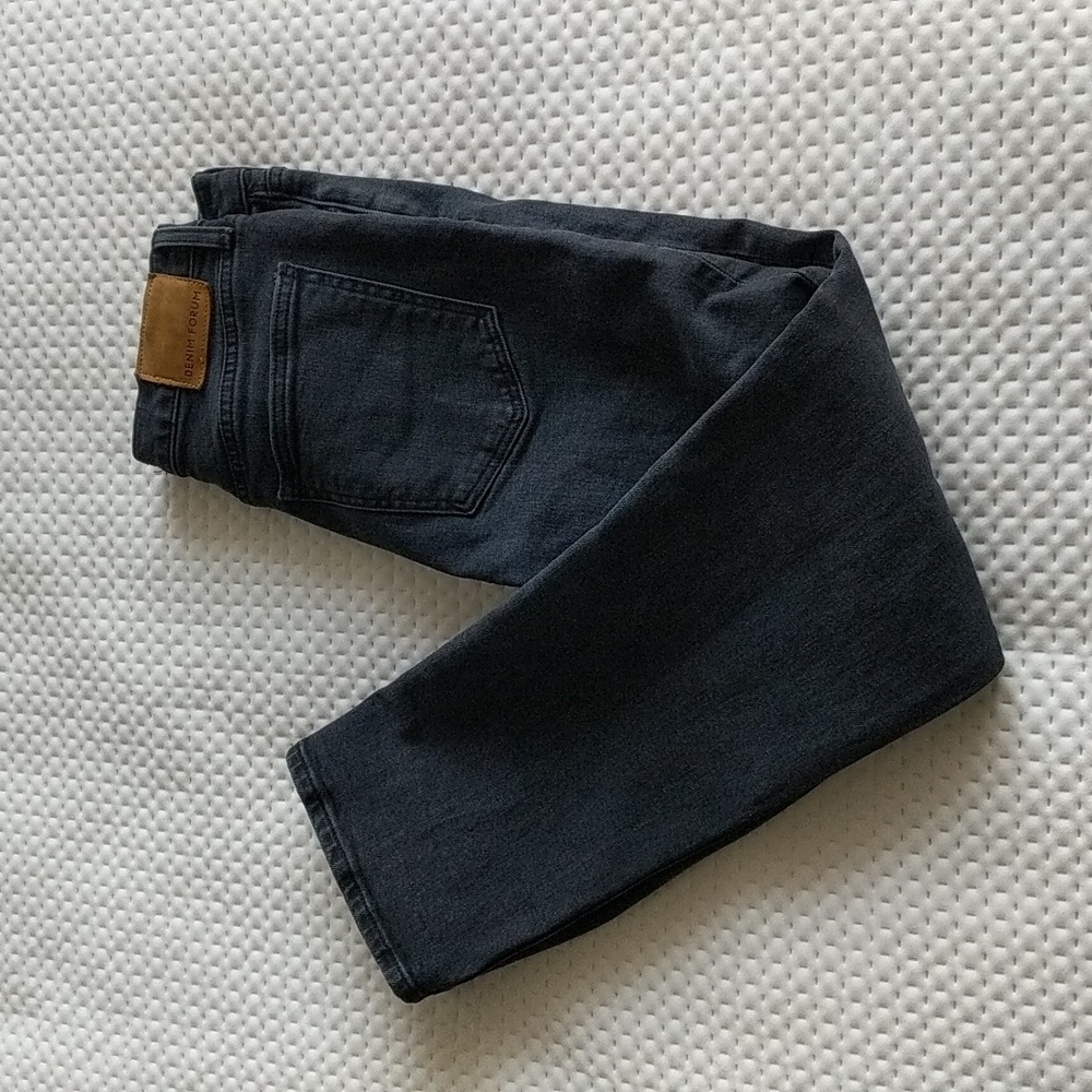 Arlo Straight Leg Jeans